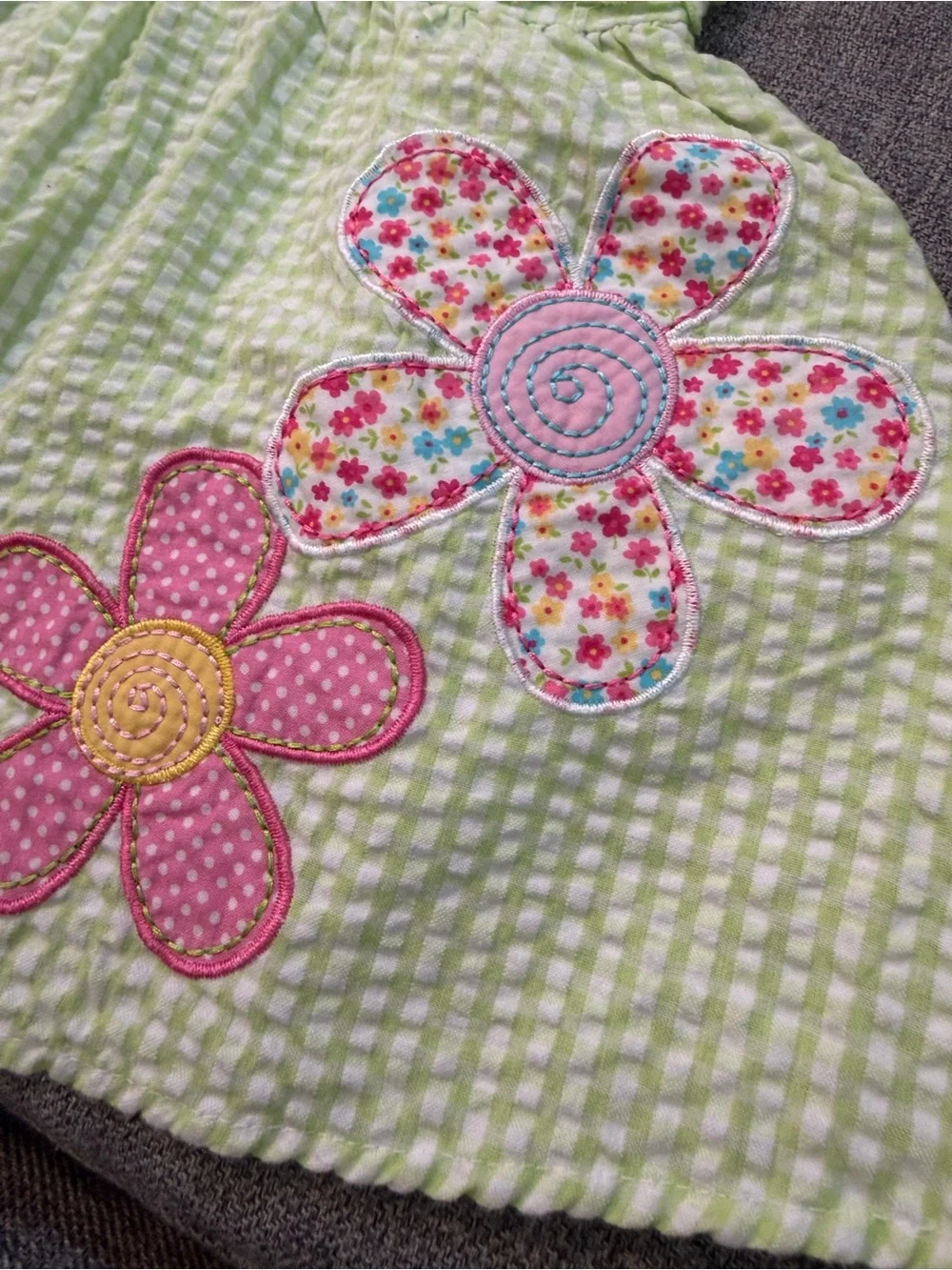 Youngland seersucker Light Green Gingham Dress Pink Floral Appliqués size 12m